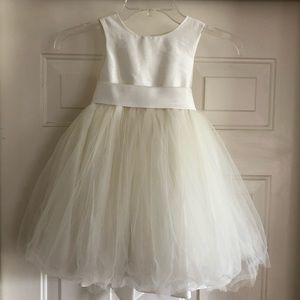 Flower girl dress